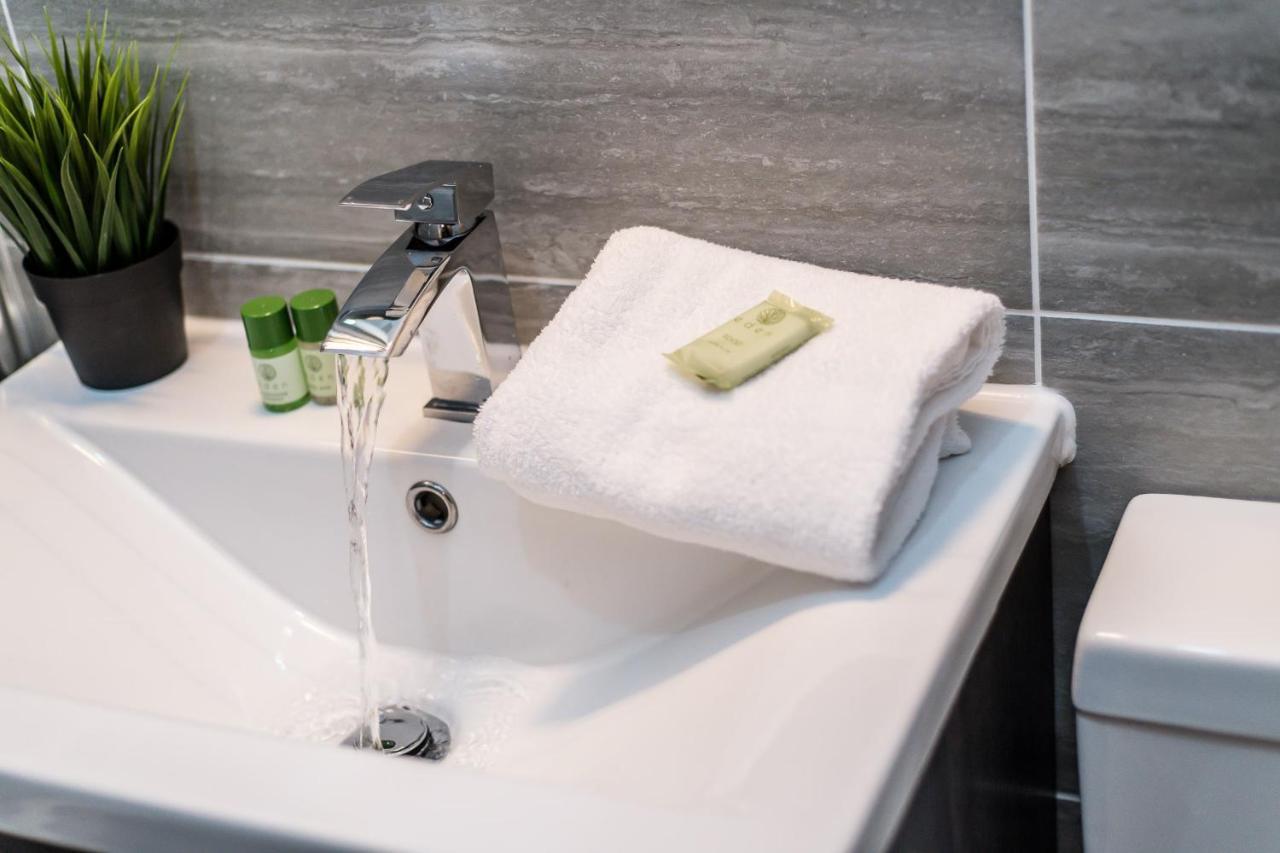 Appartement Superb Location, Lovely And Bright 2 Bed à Liverpool Extérieur photo